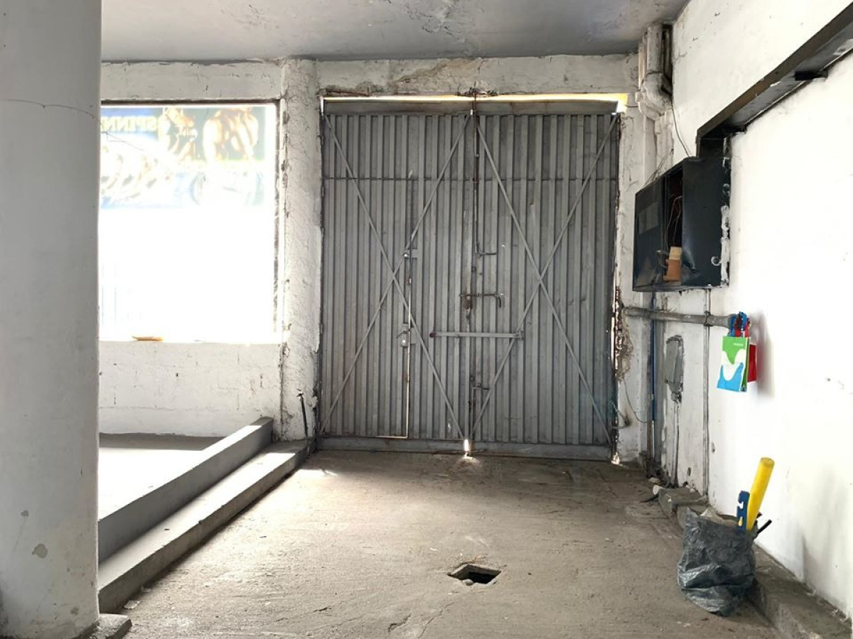 Local Comercial ID.4210 - Alquiler Local Comercial Unión Cocheras