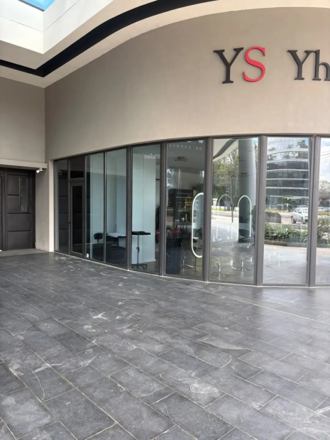 Local Comercial ID.7008 - Alquiler Excelente Local Nuevo Barra de Carrasco