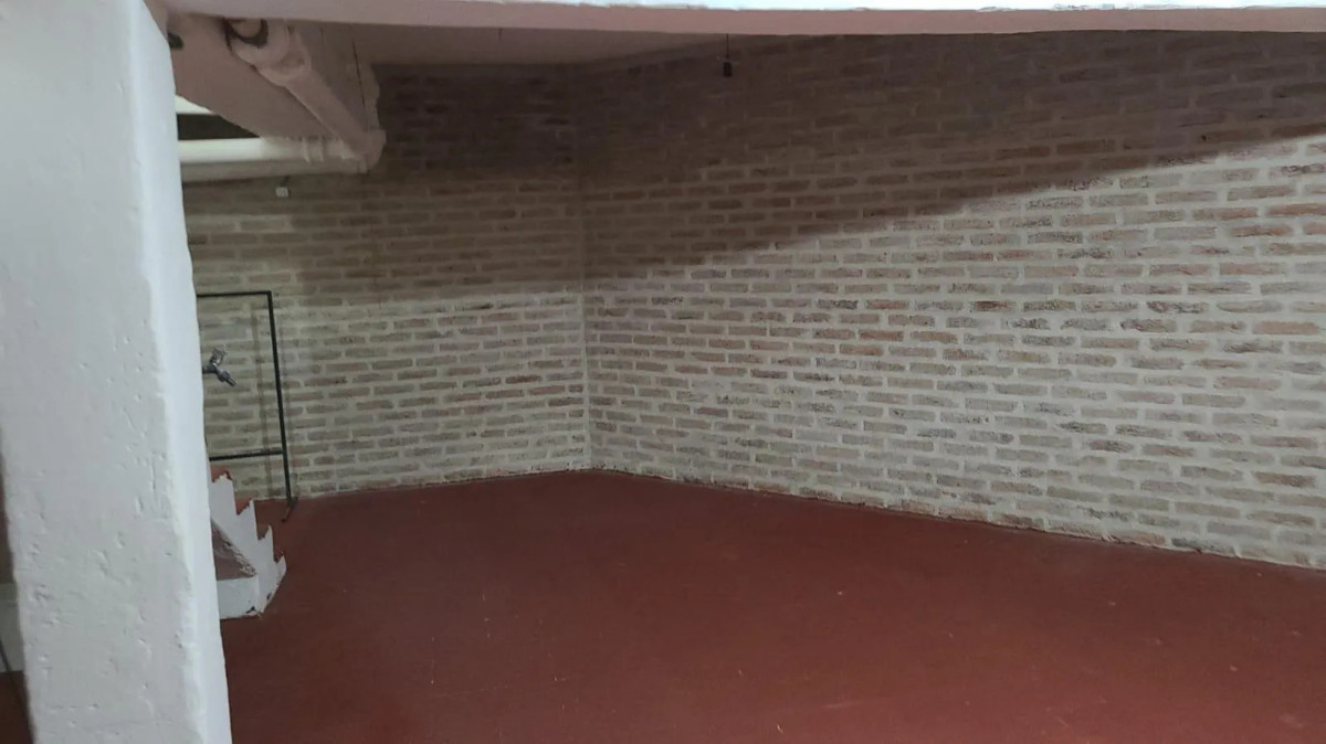 Local Comercial ID.6498 - Venta y Alquiler Local Comercial 84m2 Aguada