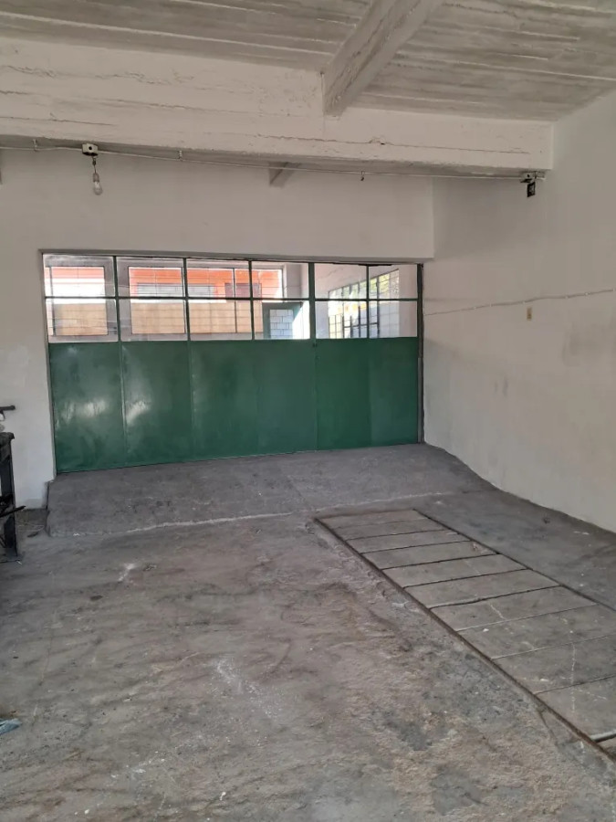 Local Comercial ID.4915 - Alquiler Local Comercial 136m2 Prado