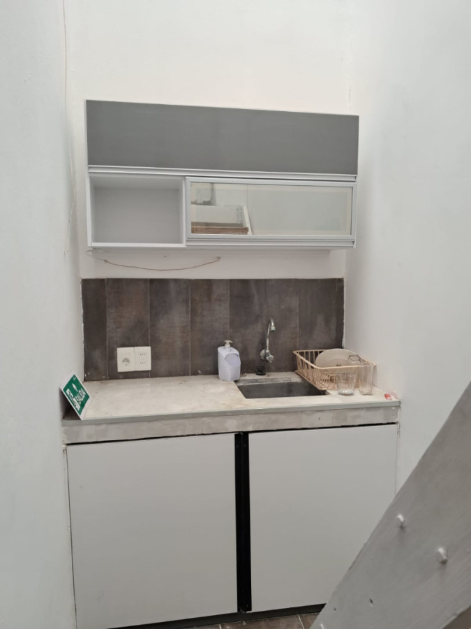 Local Comercial ID.6493 - Venta con Renta Local Padron Unico Pocitos 86m2 Inversion