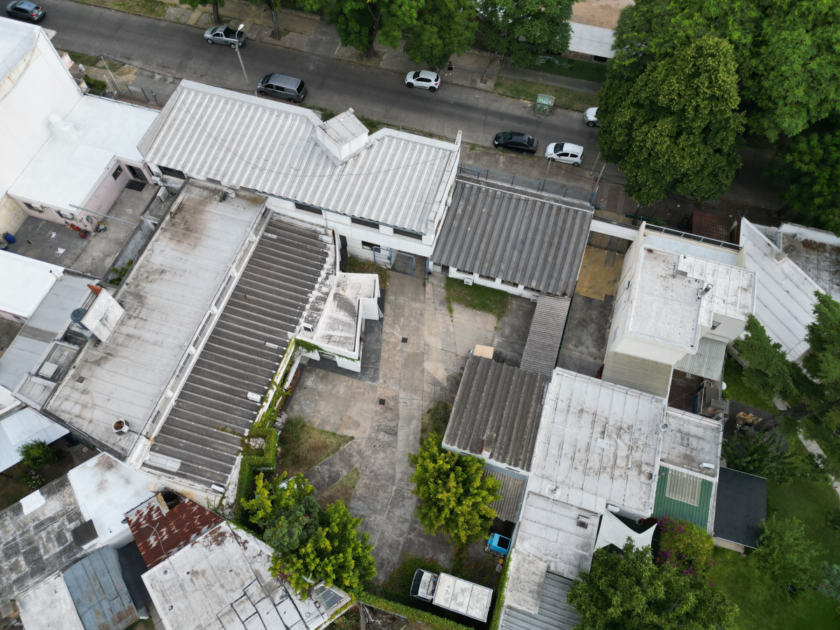 Local Comercial ID.4312 - Venta o Alquiler Impresionante Local Comercial La Blanqueada