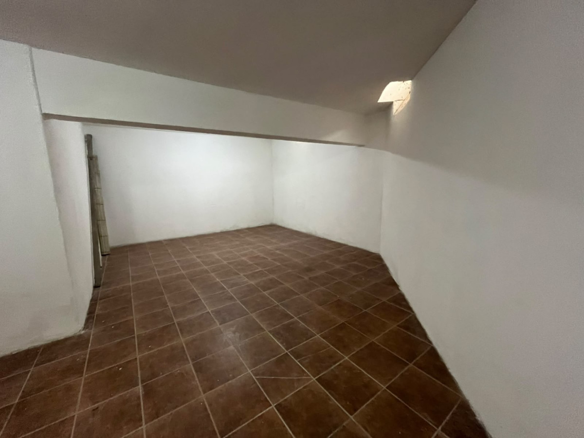 Local Comercial ID.6366 - Alquiler Local con Vivienda Goes con Sotano