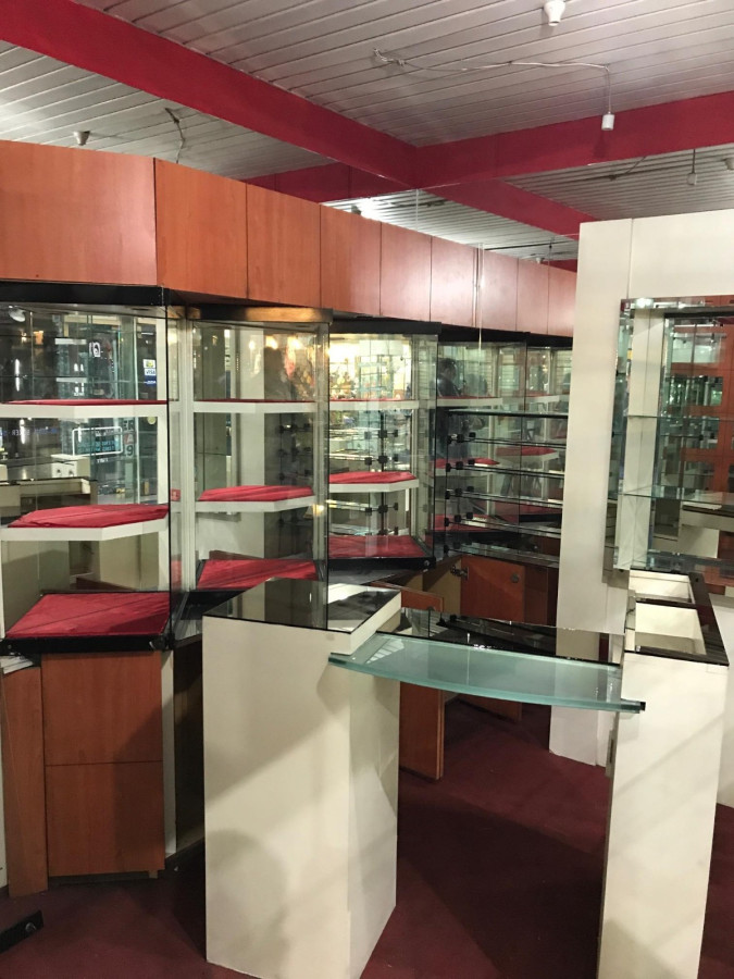 Local Comercial ID.5135 - Alquiler Local Comercial 10m2 Galeria Cristal Centro