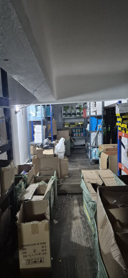 Local Comercial ID.4904 - Alquiler Local Comercial 200m2 Centro