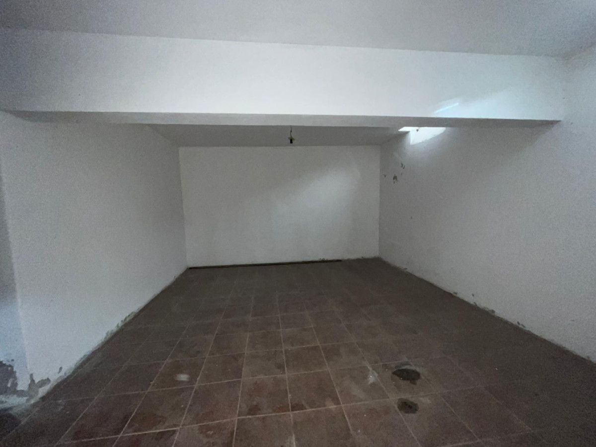 Local Comercial ID.6366 - Alquiler Local con Vivienda Goes con Sotano