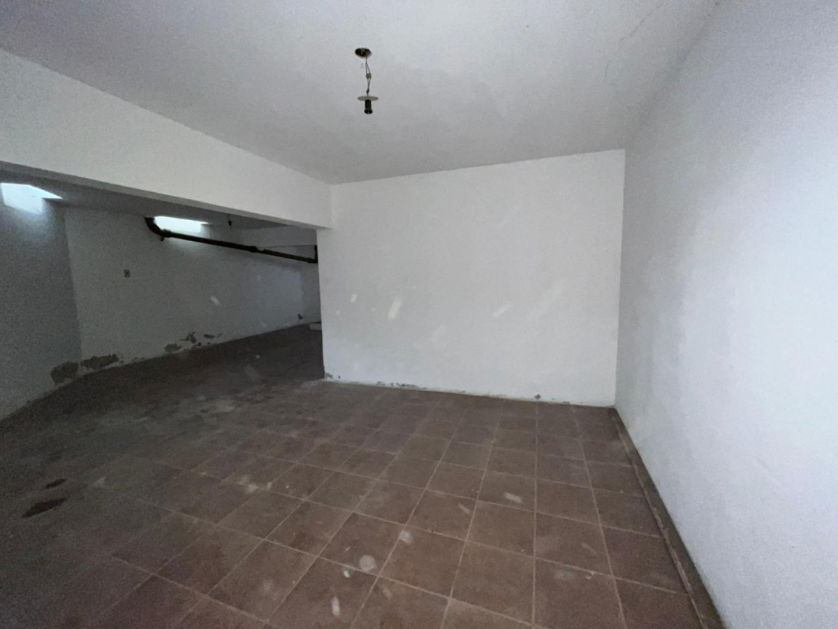 Local Comercial ID.6366 - Alquiler Local con Vivienda Goes con Sotano