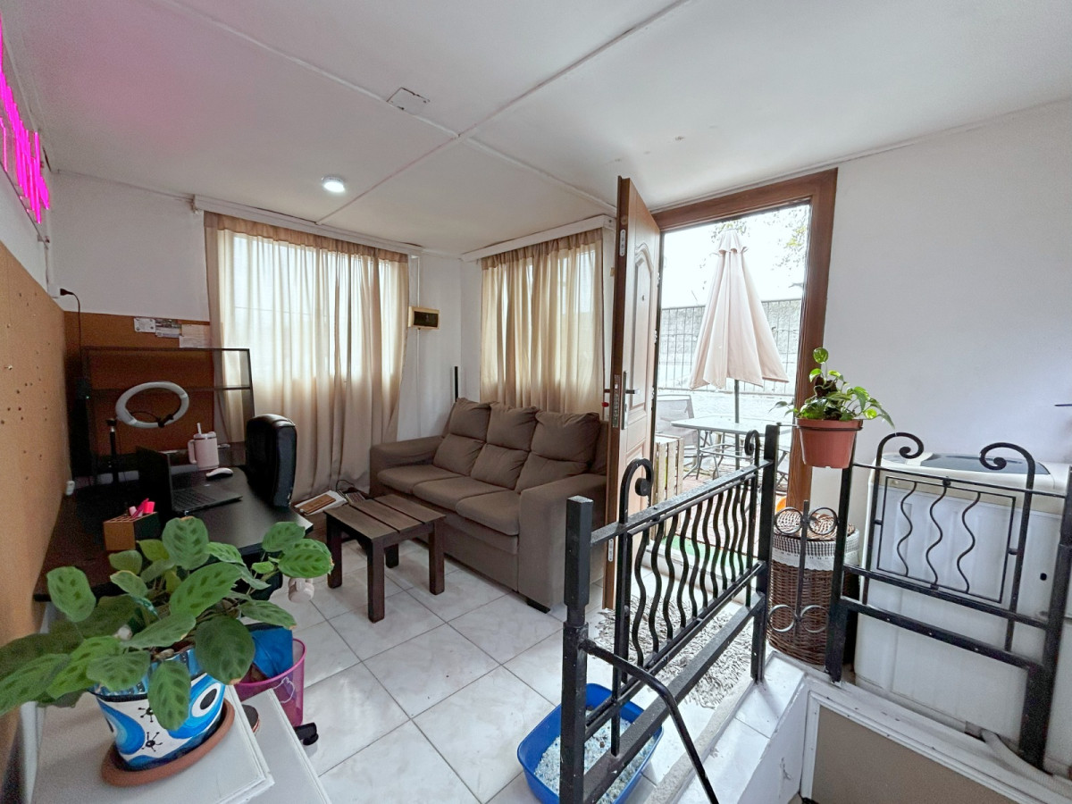 Local Comercial ID.5309 - Alquiler Local con Vivienda Reducto sobre Av San Martin