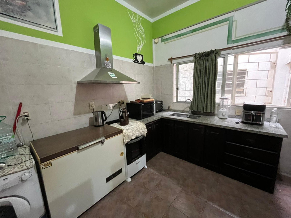 Local Comercial ID.5193 - Alquiler Precioso Local con Vivienda Centro 64m2 