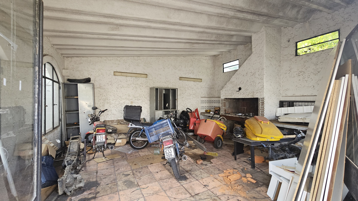 Local Comercial ID.4312 - Venta o Alquiler Impresionante Local Comercial La Blanqueada