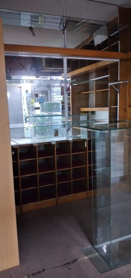 Local Comercial ID.4553 - Alquiler o Venta Local Comercial Galerias DeLondon Centro