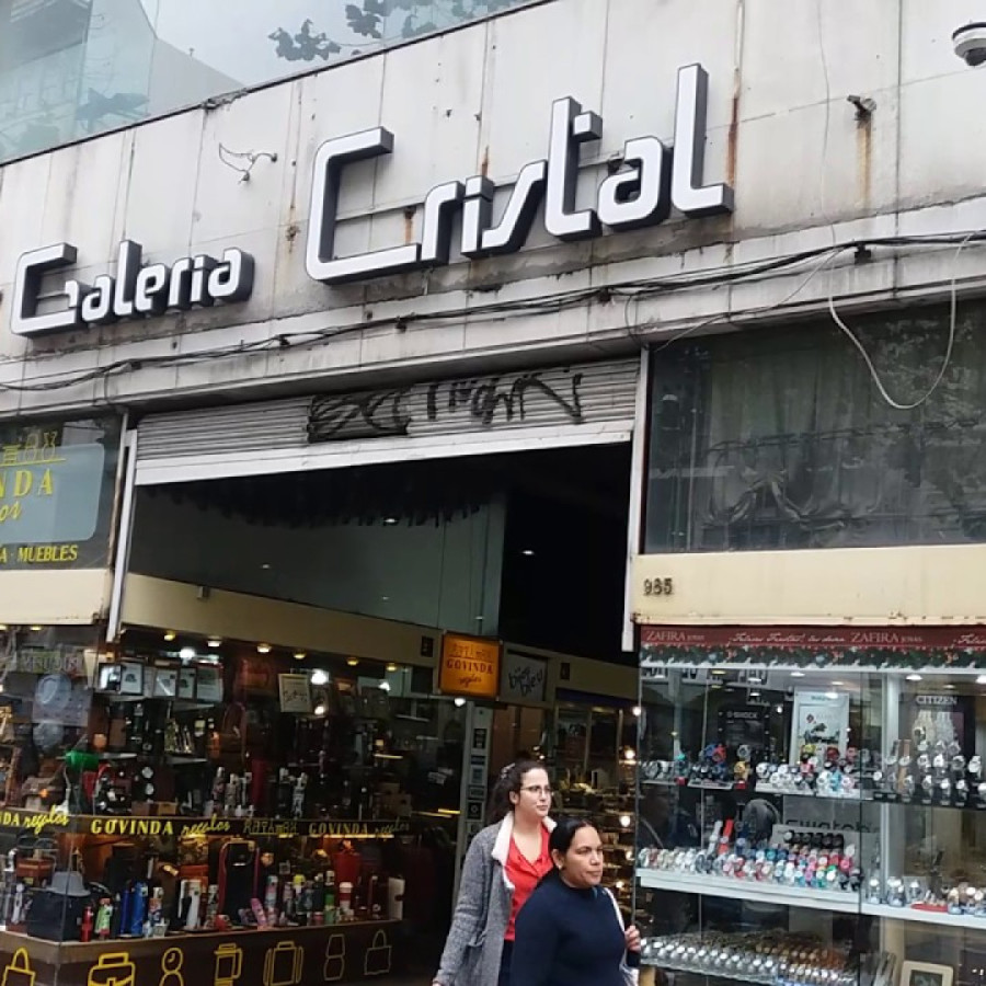 Local Comercial ID.5135 - Alquiler Local Comercial 10m2 Galeria Cristal Centro