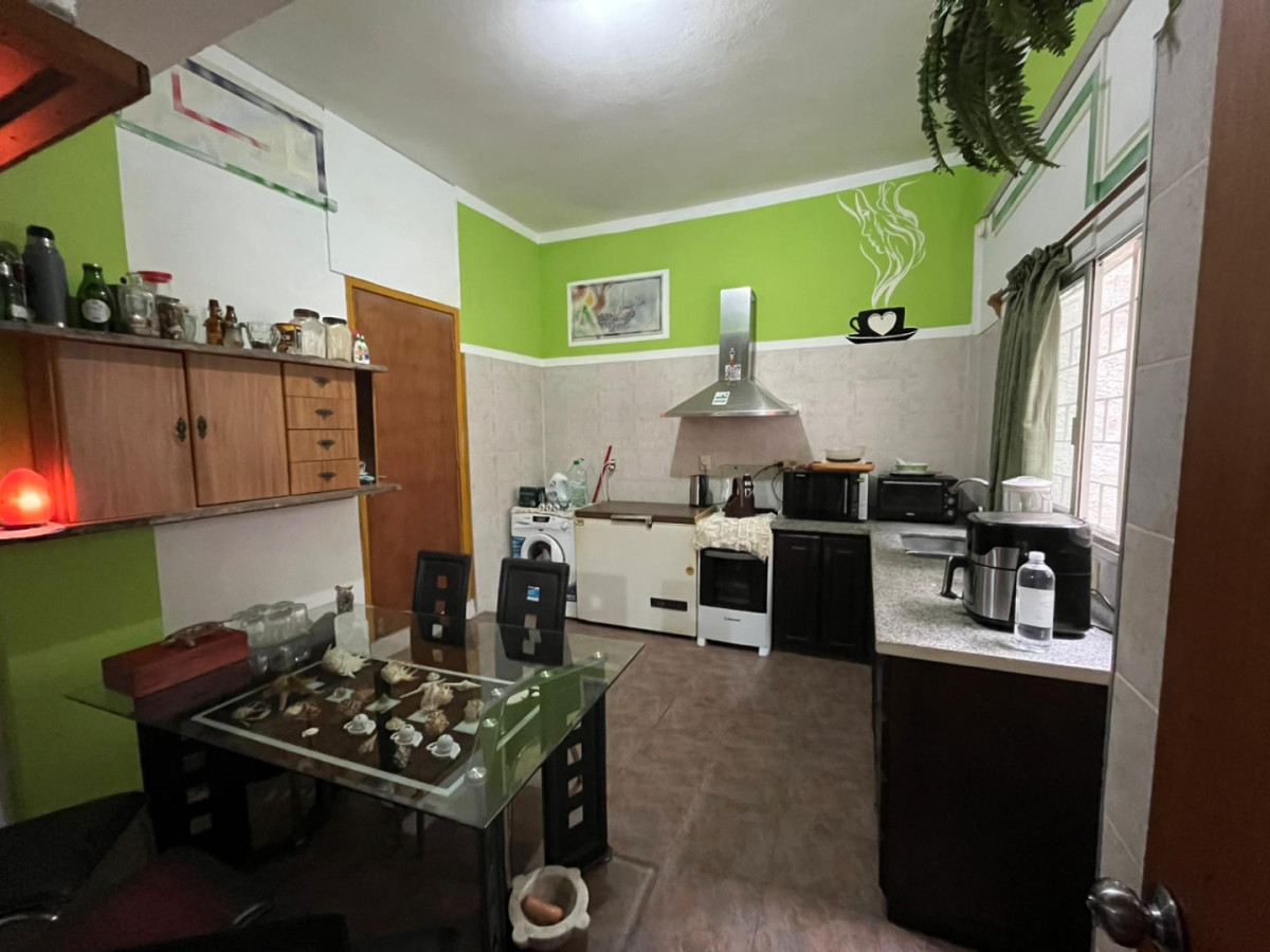 Local Comercial ID.5193 - Alquiler Precioso Local con Vivienda Centro 64m2 