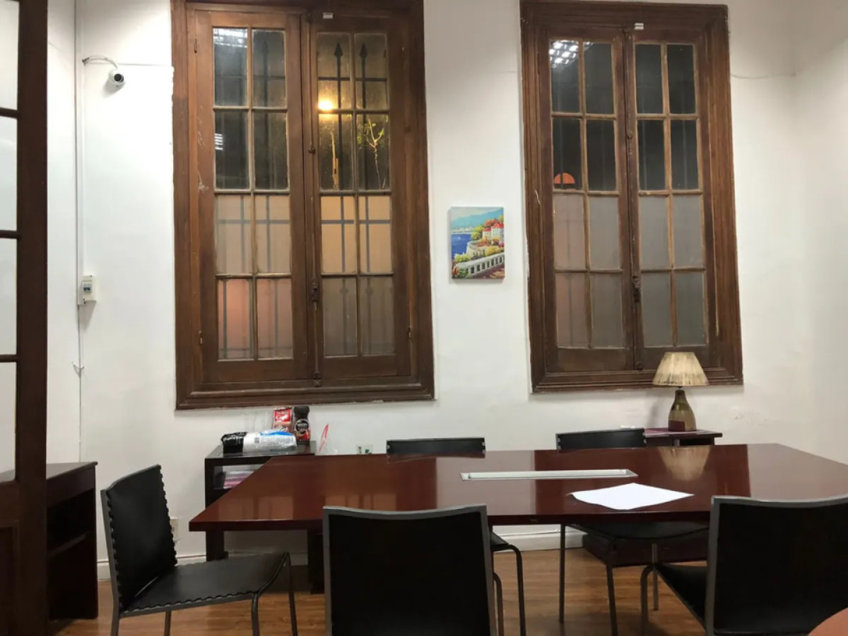 Local Comercial ID.5976 - Alquiler Local Amplio con Terraza 160m2 Pocitos