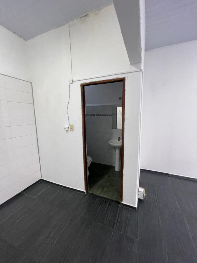 Local Comercial ID.5000 - Alquiler Local Comercial 40m2 Aguada