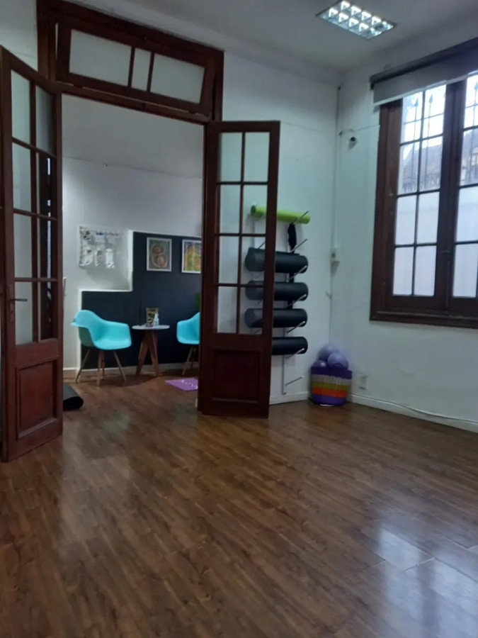 Local Comercial ID.5976 - Alquiler Local Amplio con Terraza 160m2 Pocitos