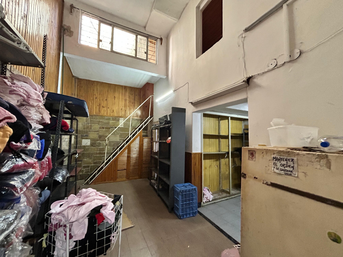 Local Comercial ID.4514 - Venta o Alquiler Local Comercial y Casa Barrio de los Judios