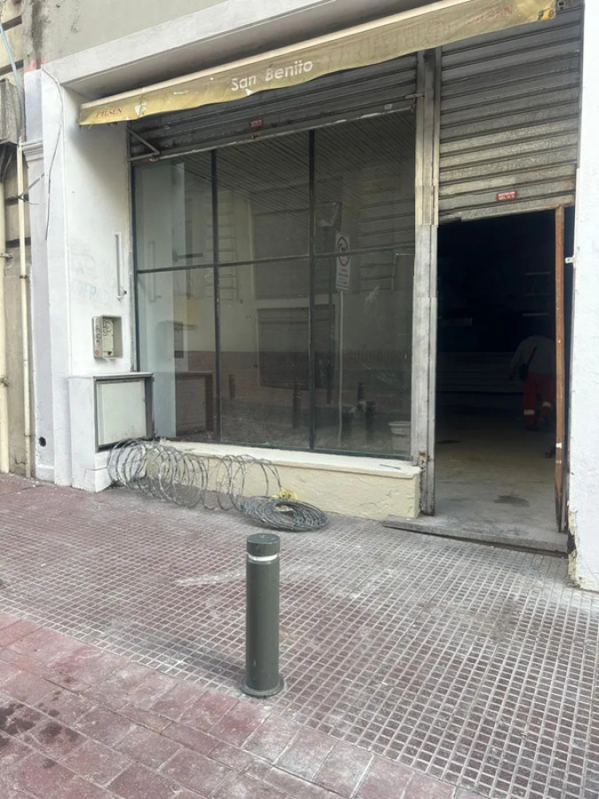 Local Comercial ID.5071 - Alquiler o Venta Local Comercial Mercado del Puerto Ciudad Vieja