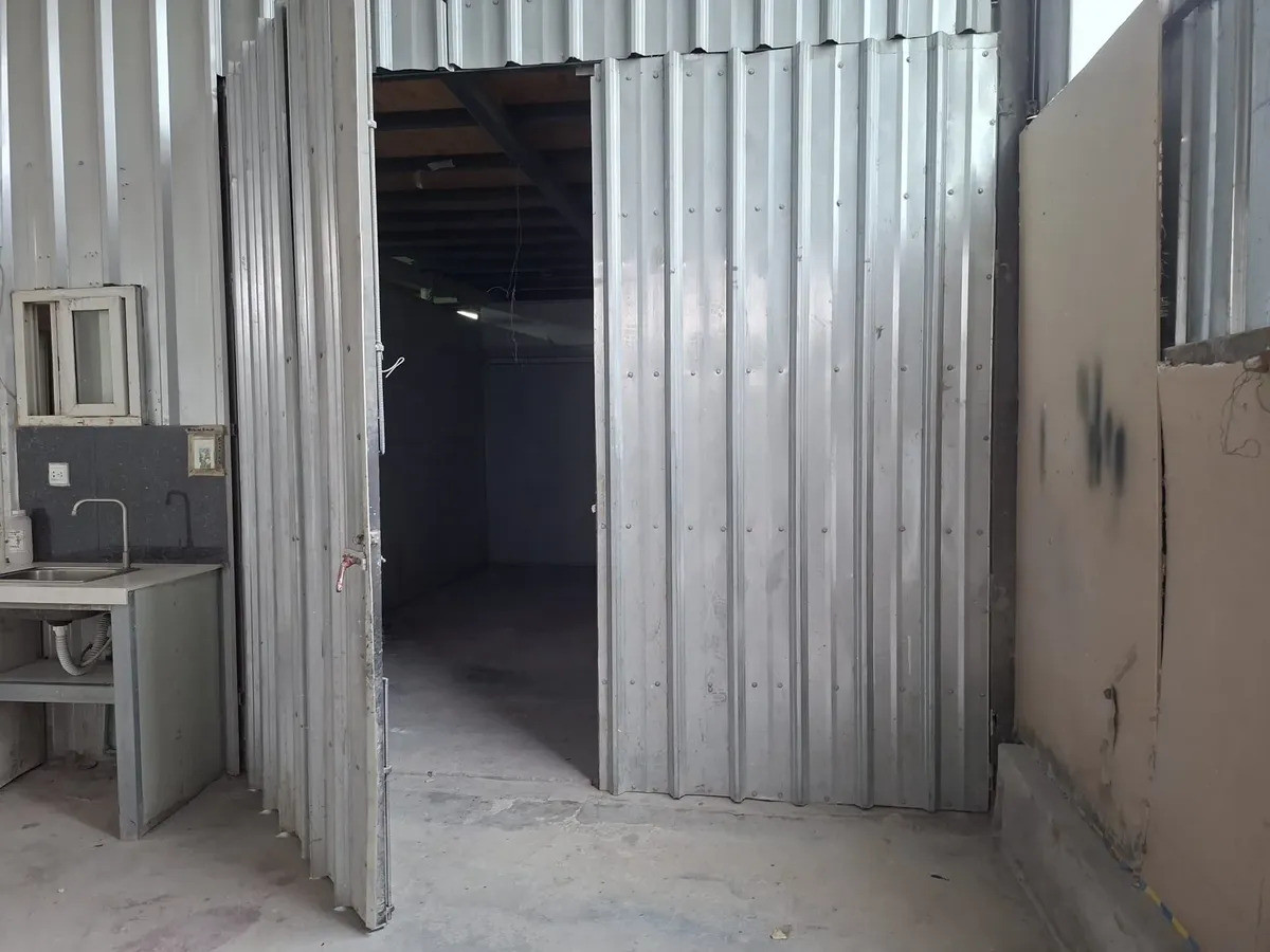 Local Comercial ID.6903 - Alquiler Local Comercial tipo Galpones Paso Carrasco 185m2