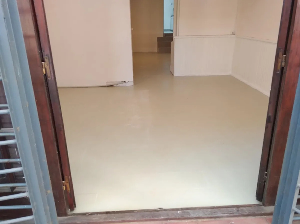 Local Comercial ID.4763 - Alquiler Local Comercial Impecable Cordón