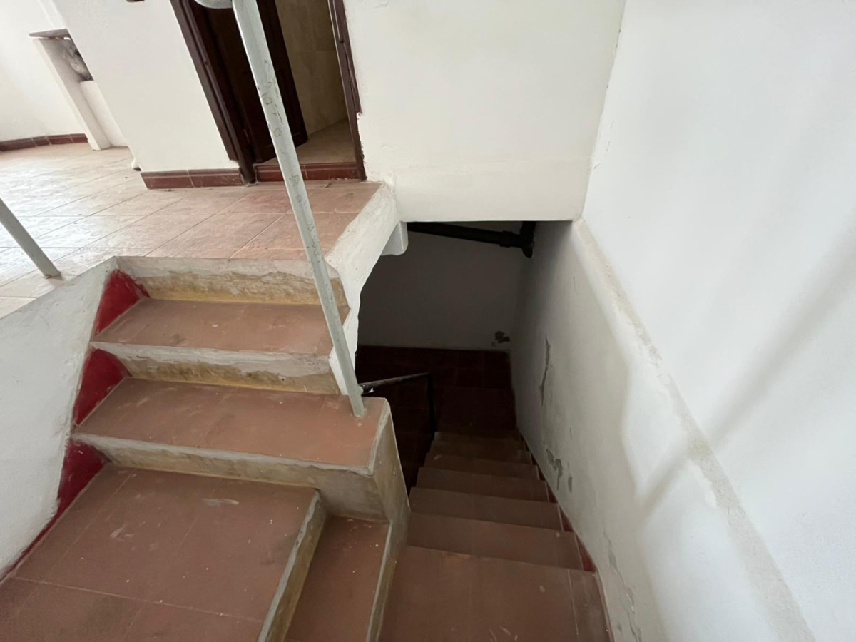 Local Comercial ID.6366 - Alquiler Local con Vivienda Goes con Sotano