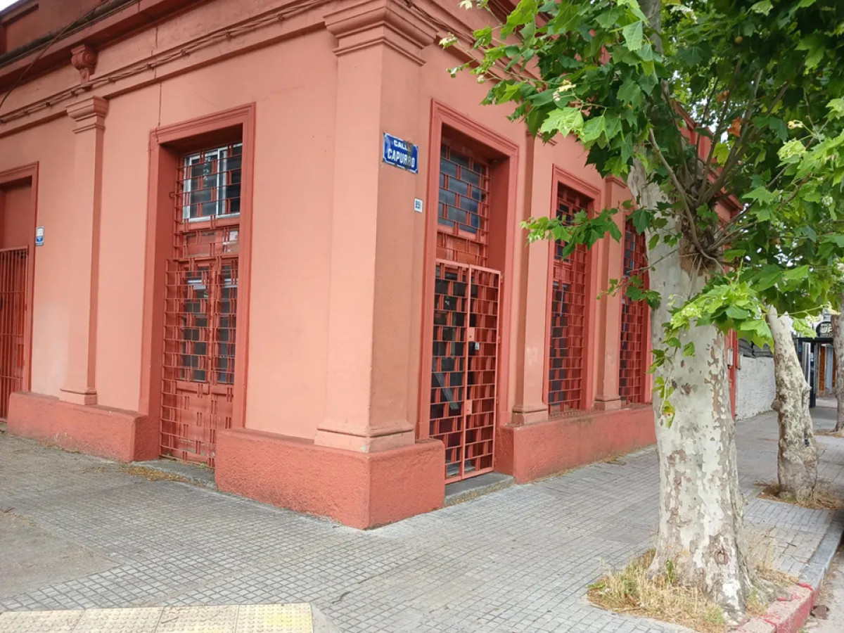 Local Comercial ID.6201 - Alquiler Local en Esquina Capurro 90m2