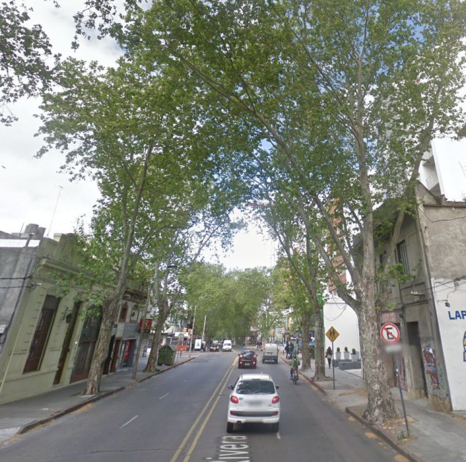 Local Comercial ID.6493 - Venta con Renta Local Padron Unico Pocitos 86m2 Inversion