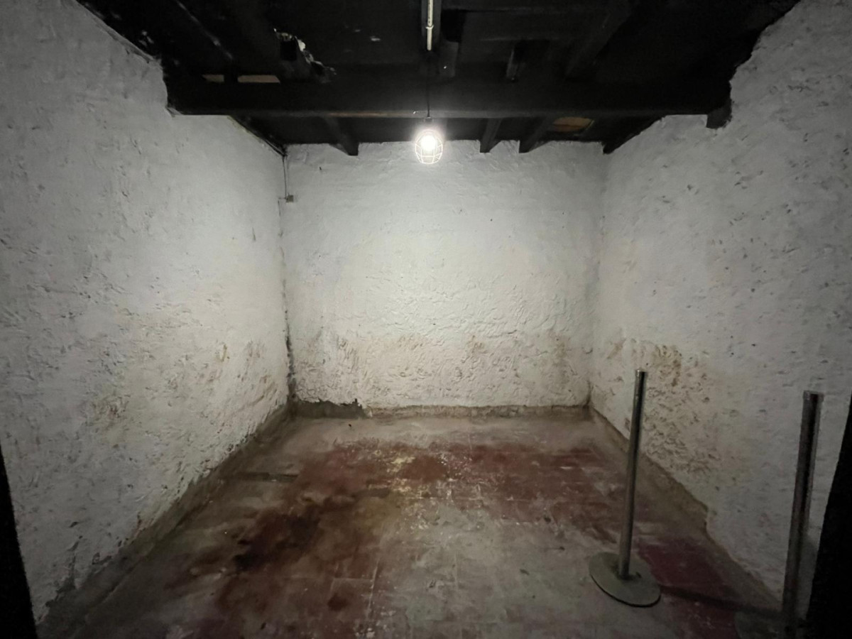 Local Comercial ID.5483 - Alquiler Local Gastronomico Parque Rodo con Sotano 70m2