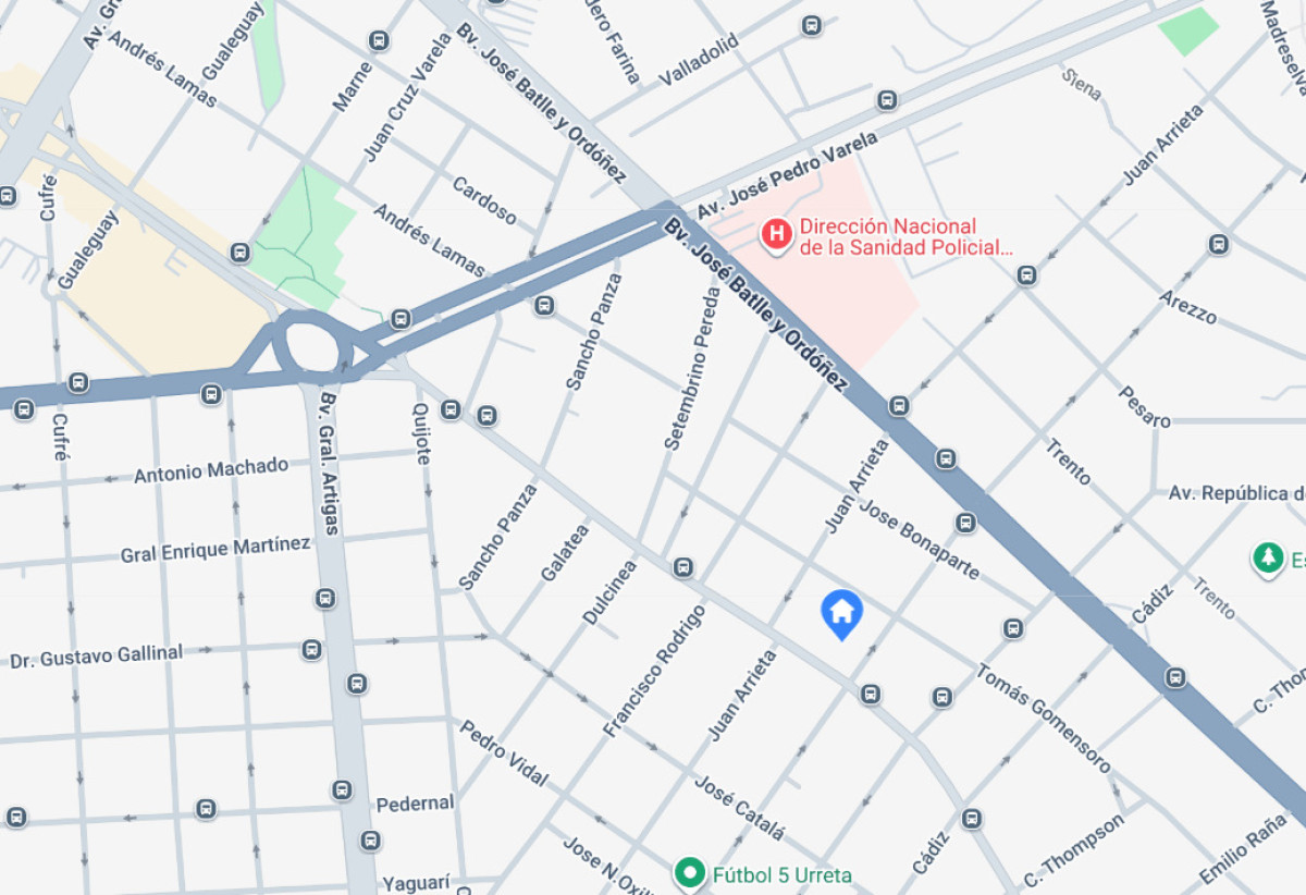 Terreno ID.5541 - Venta Terreno con Casa y Cocheras Inversion Ideal Constructora