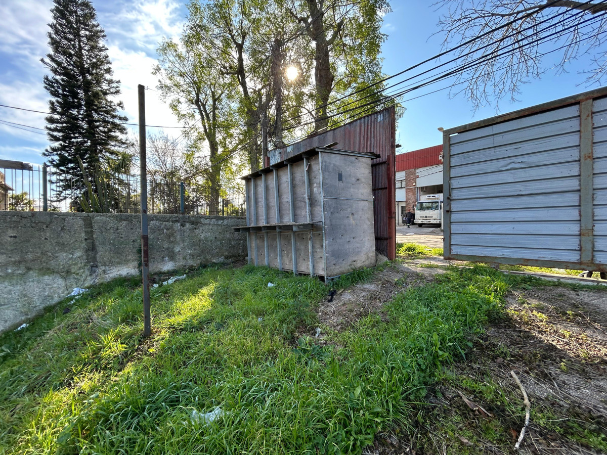 Terreno ID.4890 - Venta Terreno y Proyecto de Viviendas Malvin Norte Inversion