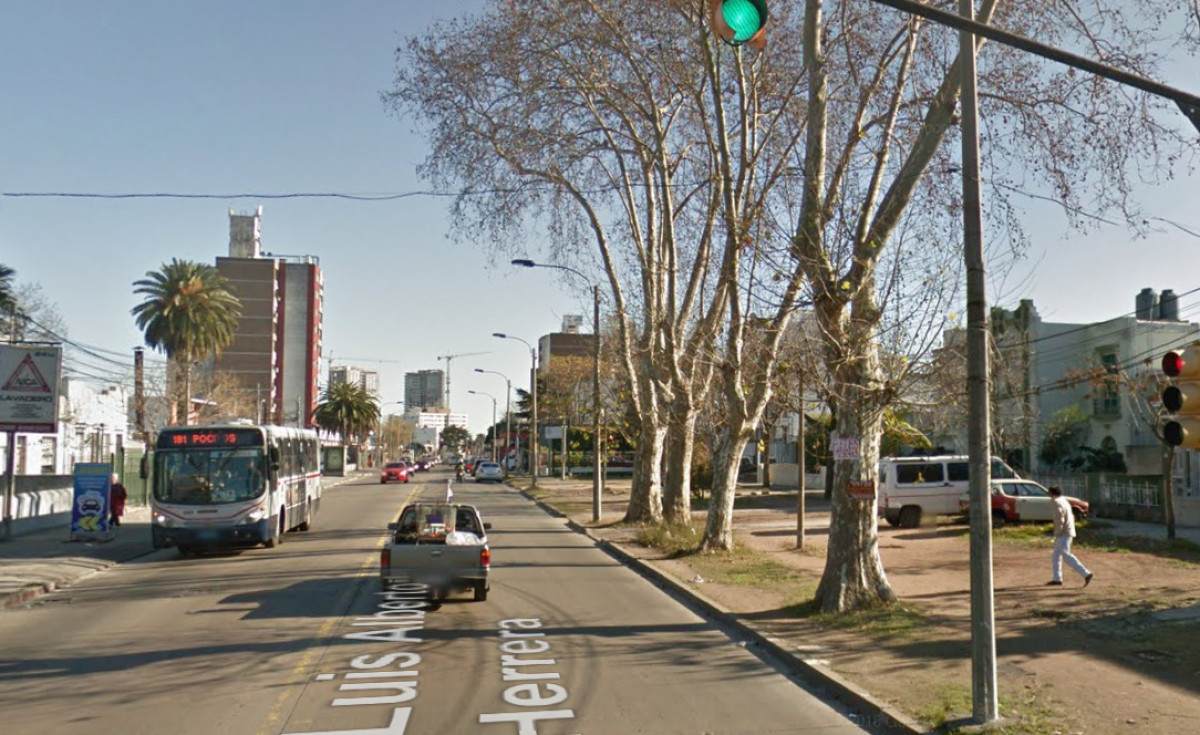 Terreno ID.5541 - Venta Terreno con Casa y Cocheras Inversion Ideal Constructora