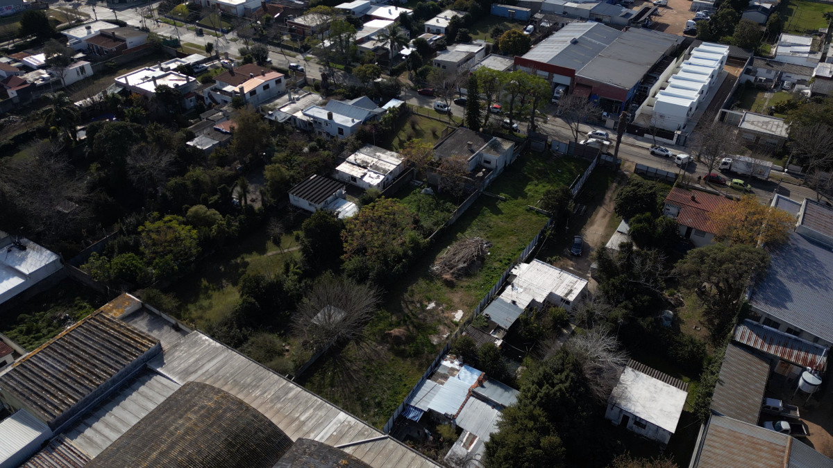 Terreno ID.4890 - Venta Terreno y Proyecto de Viviendas Malvin Norte Inversion
