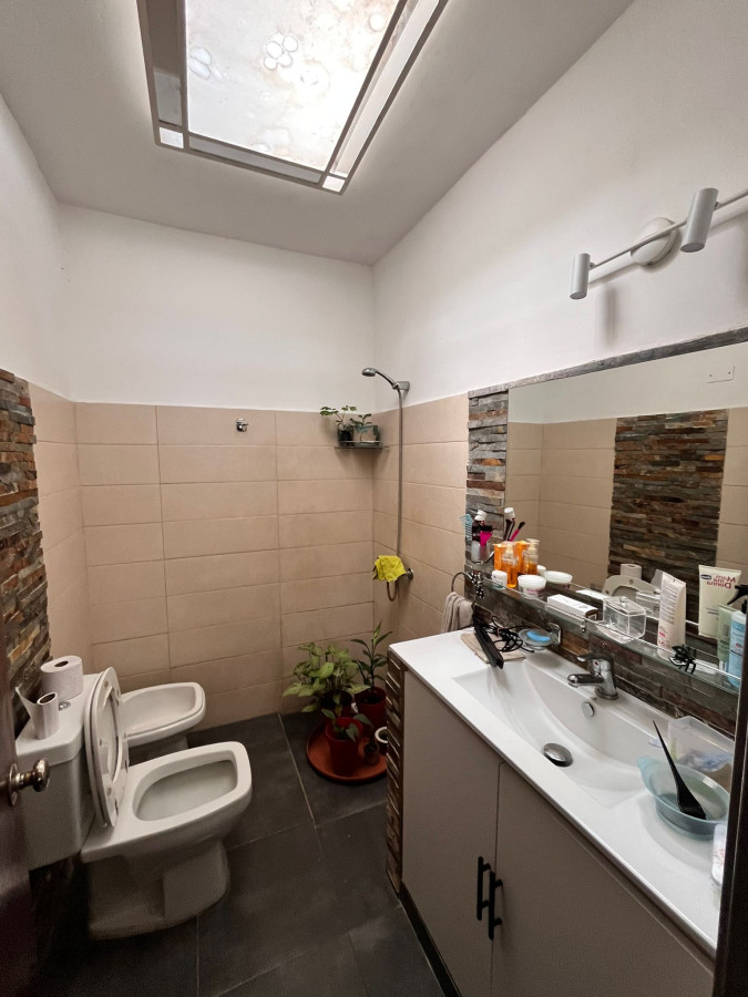 Terreno ID.2707 - Venta Excelente Terreno con dos Casas y galpones Para Inversionistas Parque Carrasco