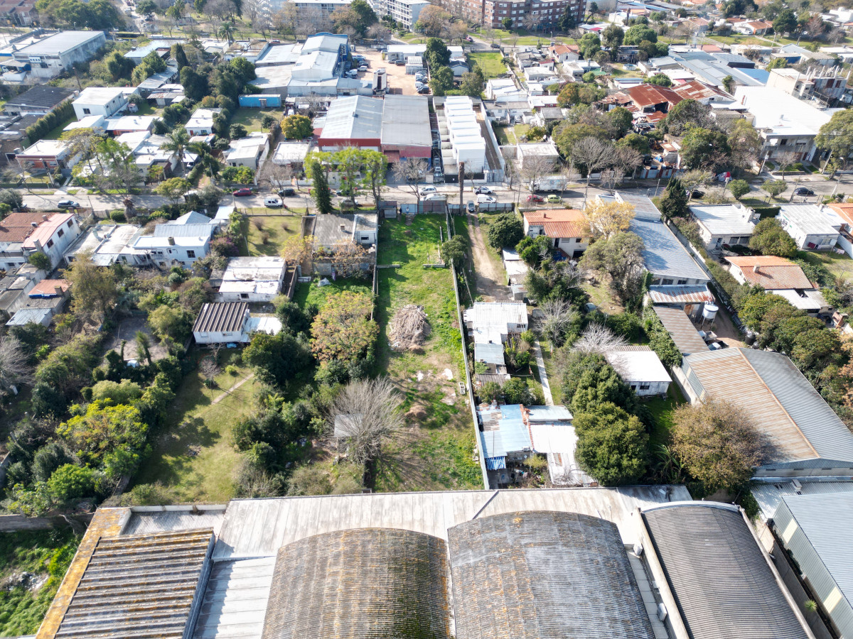 Terreno ID.4890 - Venta Terreno y Proyecto de Viviendas Malvin Norte Inversion