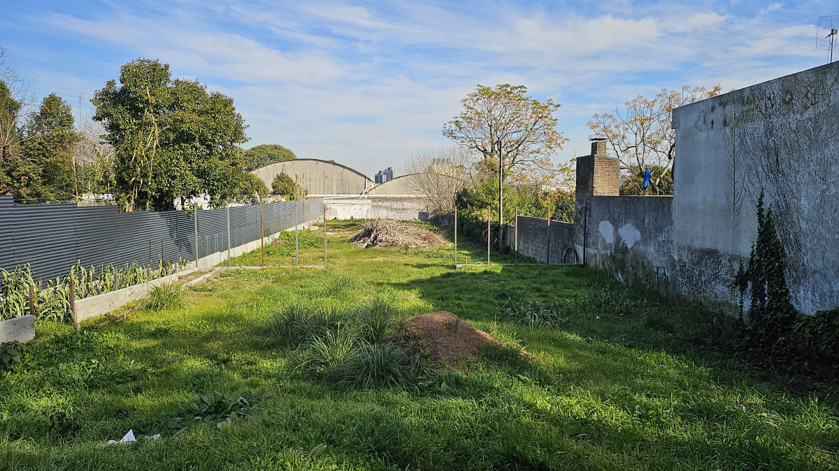 Terreno ID.4890 - Venta Terreno y Proyecto de Viviendas Malvin Norte Inversion
