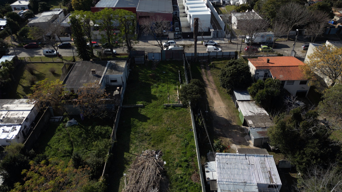 Terreno ID.4890 - Venta Terreno y Proyecto de Viviendas Malvin Norte Inversion