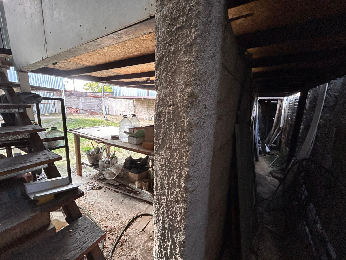 Terreno ID.4798 - Venta Terreno con Construcción a terminar Buceo Inversion