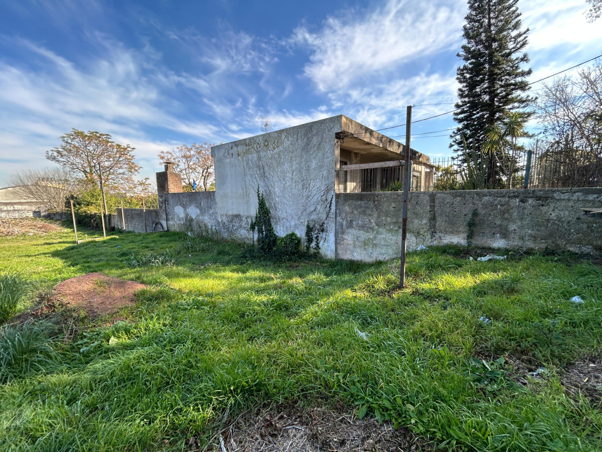 Terreno ID.4890 - Venta Terreno y Proyecto de Viviendas Malvin Norte Inversion