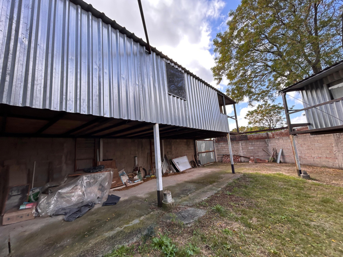 Terreno ID.4798 - Venta Terreno con Construcción a terminar Buceo Inversion