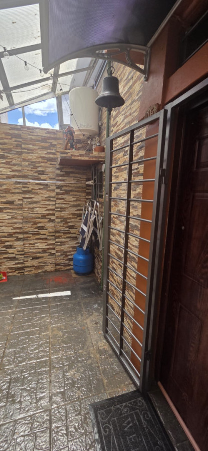 Apartamento ID.5948 - Venta Apartamento tipo Casa 2 Dormitorios Reducto con Patio