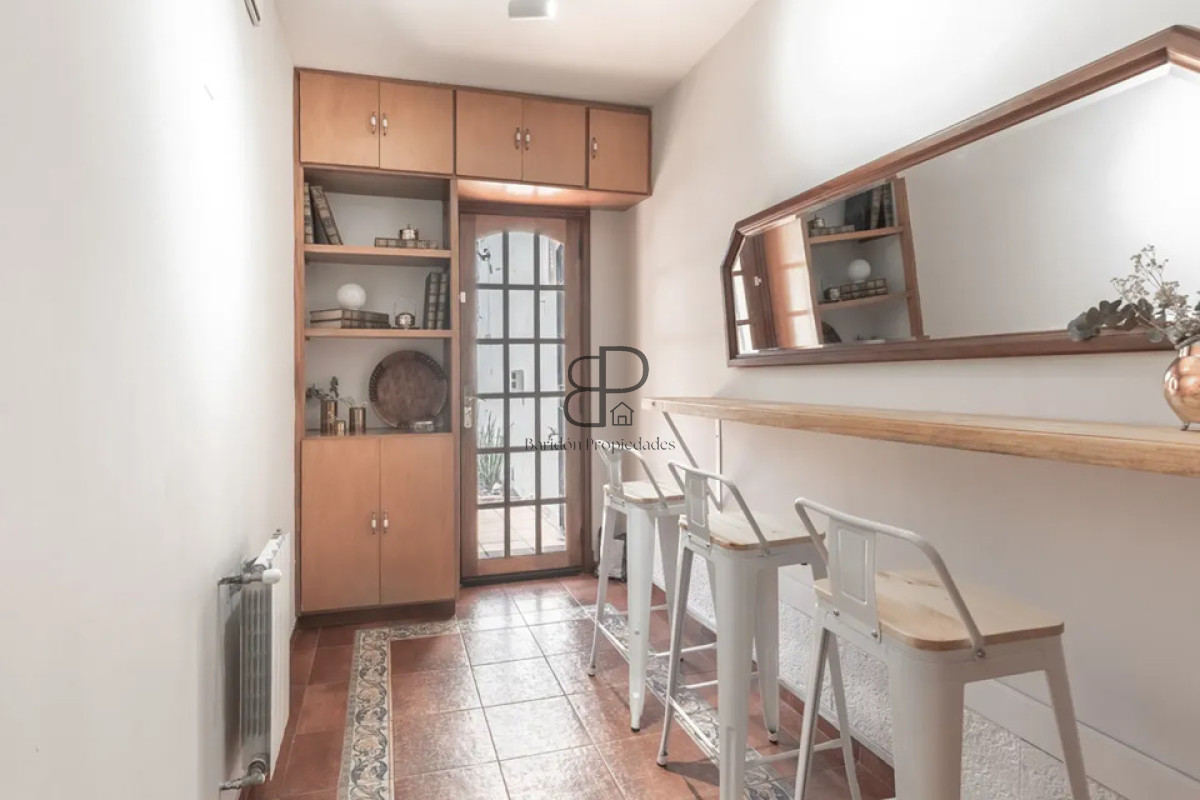 Oficina ID.5434 - Alquiler Hermosa Oficina Pocitos Punta Carretas con Patio