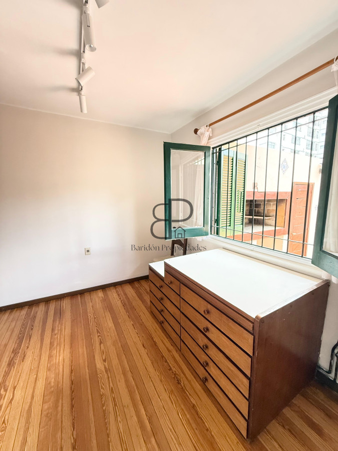 Oficina ID.5434 - Alquiler Hermosa Oficina Pocitos Punta Carretas con Patio