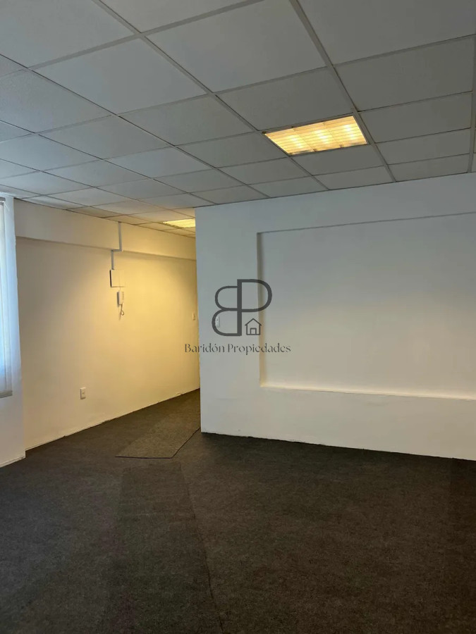 Oficina ID.5016 - Alquiler y Venta Oficina o Consultorio 40m2 Centro