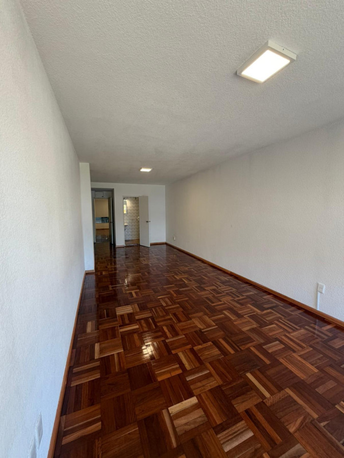 Oficina ID.5576 - Alquiler Oficinas Centro Plaza Independencia