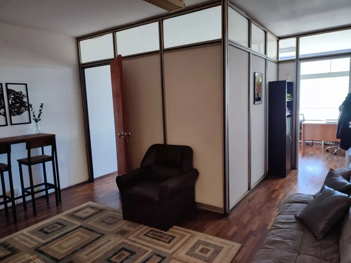 Oficina ID.3702 - Venta Oficina Cordón 54m2 frente al Edificio del Notariado