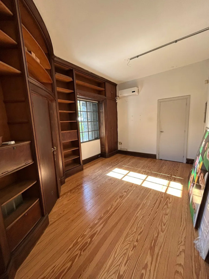 Oficina ID.5034 - Alquiler Oficina Pocitos 49m2 Casona compartida
