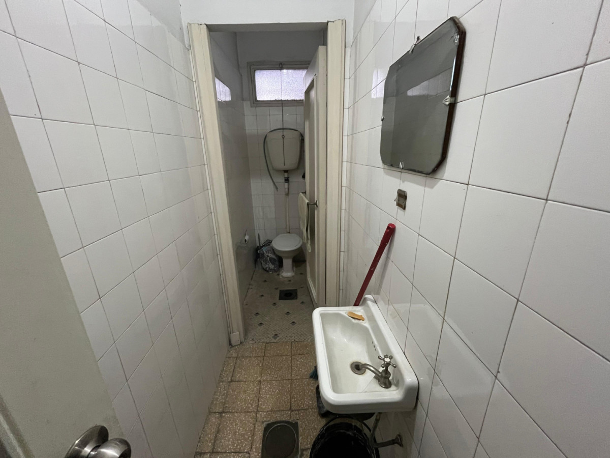 Oficina ID.5158 - Venta Oficina con cubiculos tipo Cowork Centro 70m2