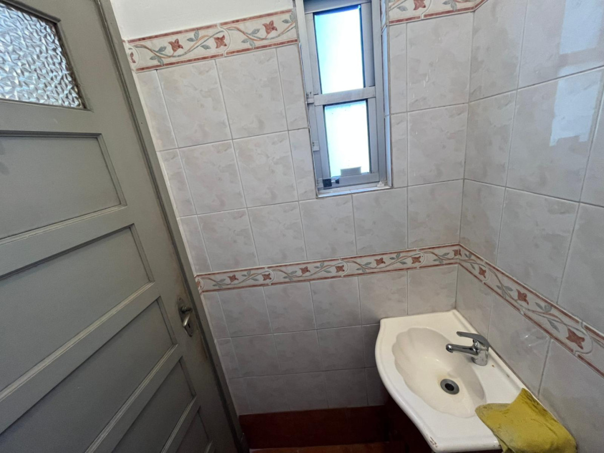 Oficina ID.5524 - Venta o Alquiler Oficina Equipada Ciudad Vieja