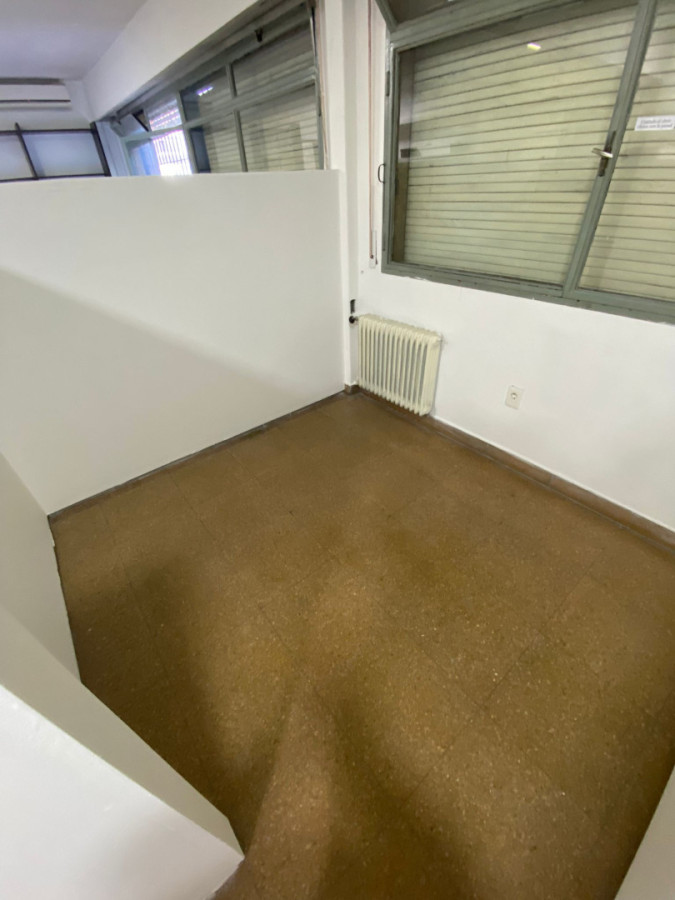 Oficina ID.5928 - Alquiler Oficinas o Espacios de Trabajo Semiabierto Centro 6m2