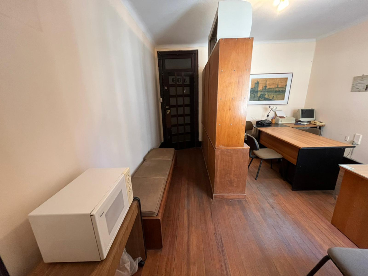 Oficina ID.5524 - Venta o Alquiler Oficina Equipada Ciudad Vieja